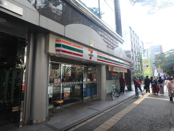 シャンボール大名A(セブンイレブン福岡中央区役所前店)