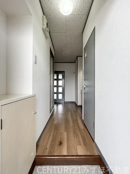 リュミエール空港前