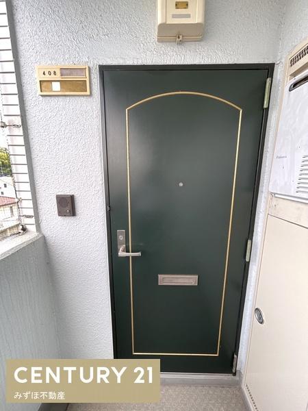 リュミエール空港前