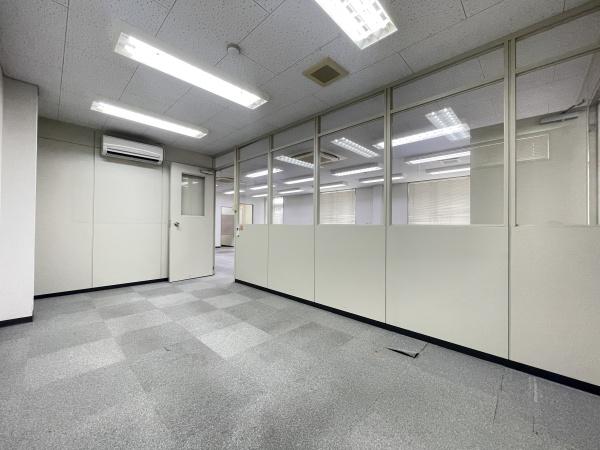 ユース福岡ビル