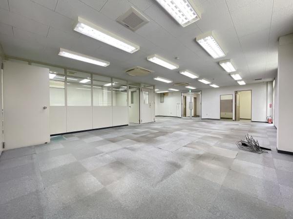 ユース福岡ビル