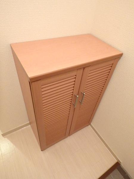 ニッシンビル