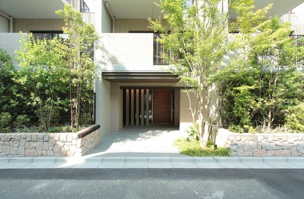 代々木の杜　緑邸