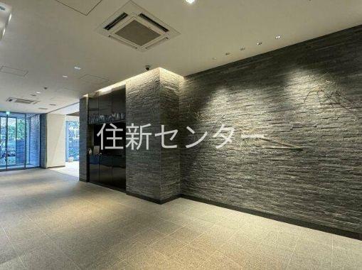 フロンティア新宿タワー