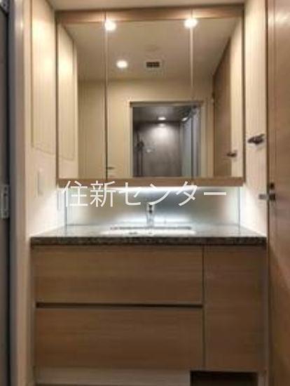 渋谷区富ヶ谷１丁目のマンション