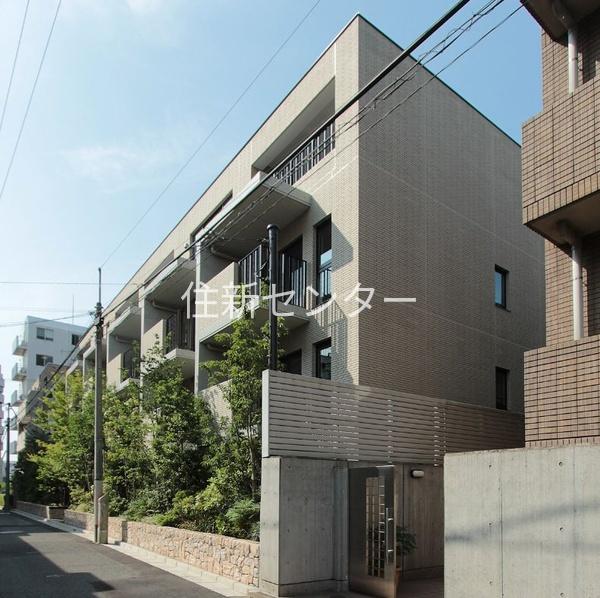 代々木の杜　緑邸