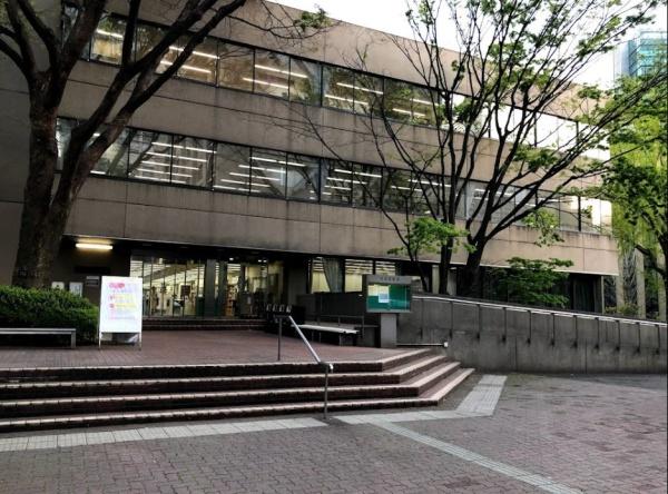 プライムガーデン西麻布(青山学院大学図書館)