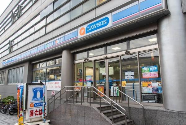 渋谷区初台２丁目のマンション(ローソンJPローソン代々木局店)