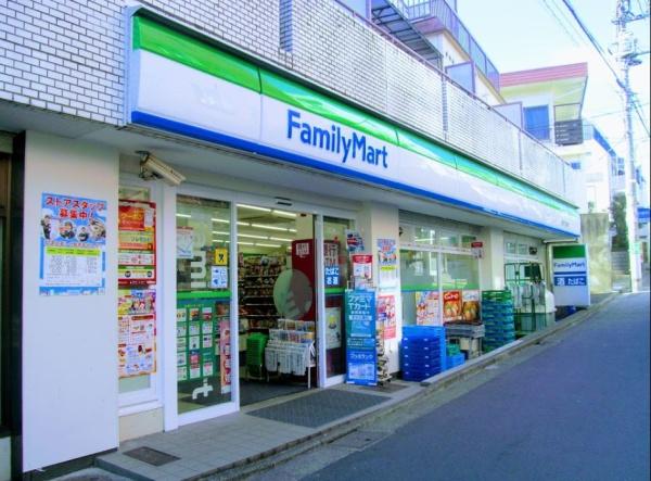 J'sコート笹塚４(ファミリーマート笹塚三丁目北店)