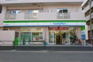 コンフォリア駒場(ファミリーマート世田谷淡島通り店)