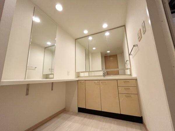 目黒区駒場４丁目のマンション