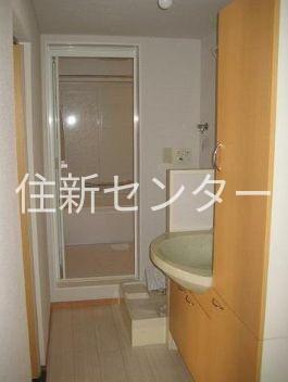 秀和幡ヶ谷レジデンス