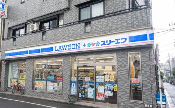 レジディア三軒茶屋(ローソン・スリーエフ世田谷三軒茶屋一丁目店)