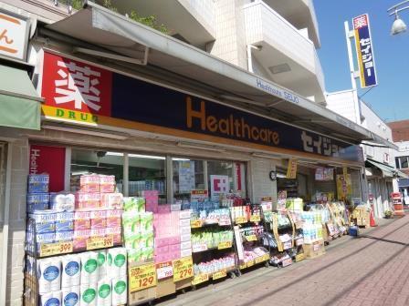 J’sコート桜上水(くすりセイジョー上北沢店)