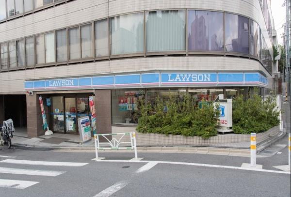 ザ・パークハビオ代々木初台(ローソン元代々木町店)