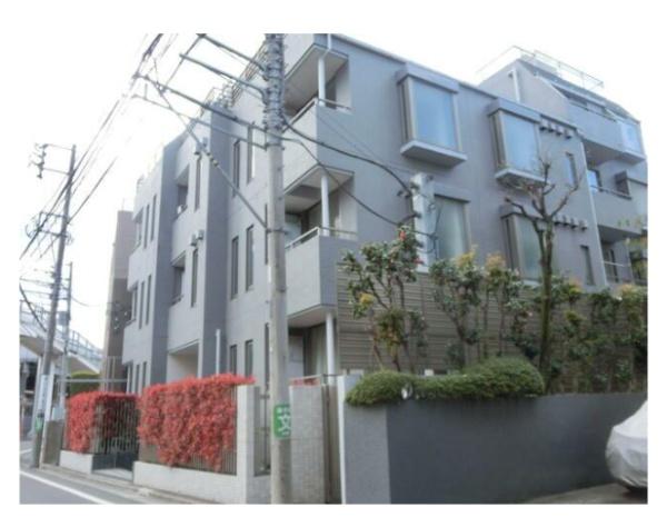 渋谷区代々木５丁目のマンション