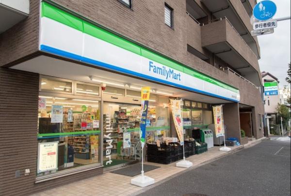 BLANCCOURT下北沢(ファミリーマート世田谷北沢四丁目店)