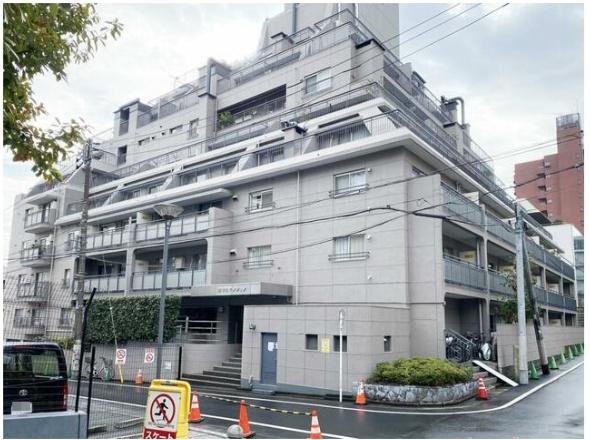 南平台マンション