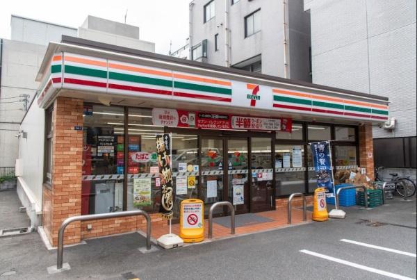 オープンレジデンシア表参道神宮前ザ・ハウス(セブンイレブン原宿外苑店)