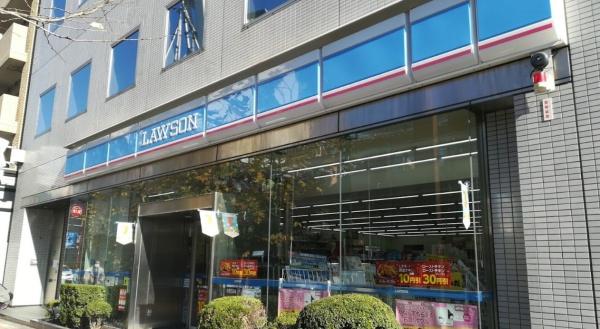 CELESTIA(ローソン本郷白山通店)