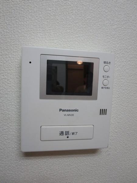渋谷区初台１丁目のアパート