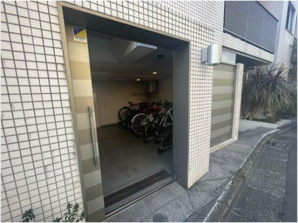 ガーデン代々木八幡