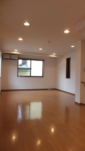 梅丘３丁目戸建