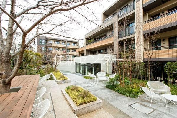 パークコート渋谷大山町ザプラネ悠邸