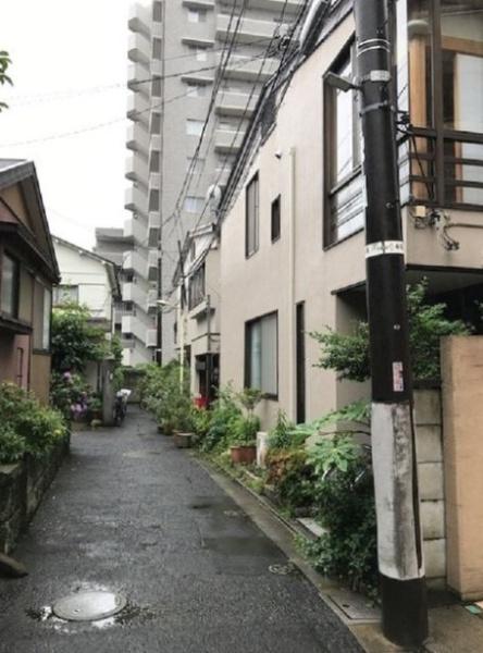 代々木5丁目貸家