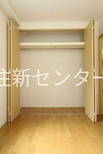 シュロス初台