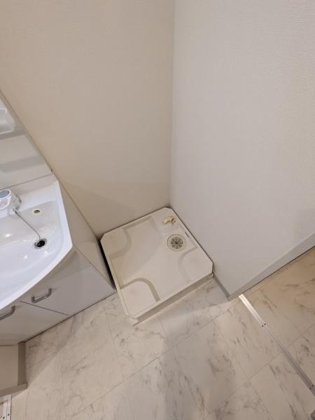 J'sコート三軒茶屋