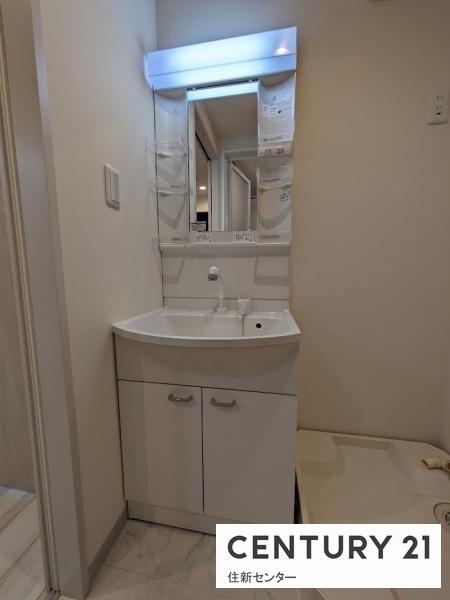 J'sコート三軒茶屋