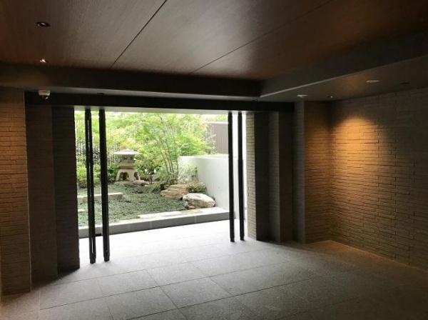 代々木の杜　緑邸