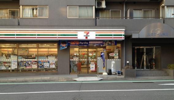 J'sコート幡ヶ谷(セブンイレブン渋谷笹塚東店)