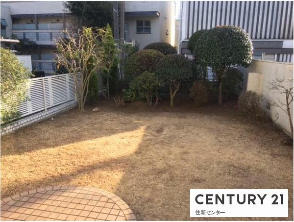 橋本ハウス(庭)