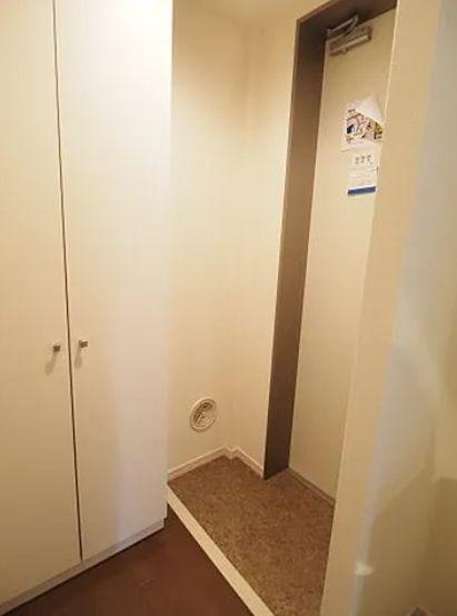 ウエストパーク元代々木(玄関)