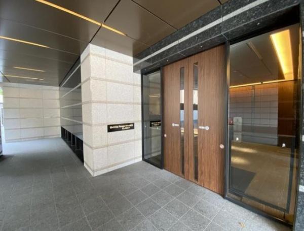 BrilliaTower代々木公園CLASSY(エントランス)