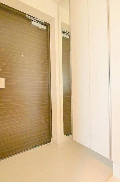 PREMIUMCUBE代々木上原(玄関)