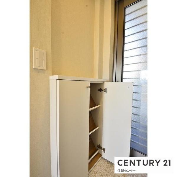 グランエッグス北沢(玄関)