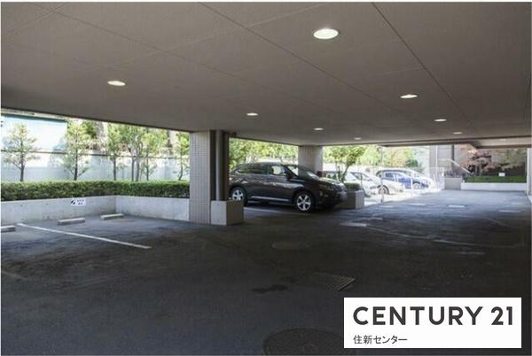 PALACIOBELAVISTA(駐車場)