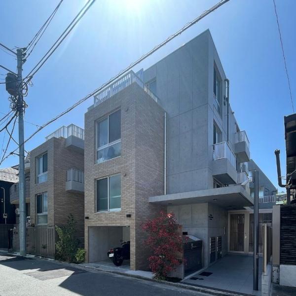 SPHEREYOYOGIUEHARAHILLTOP