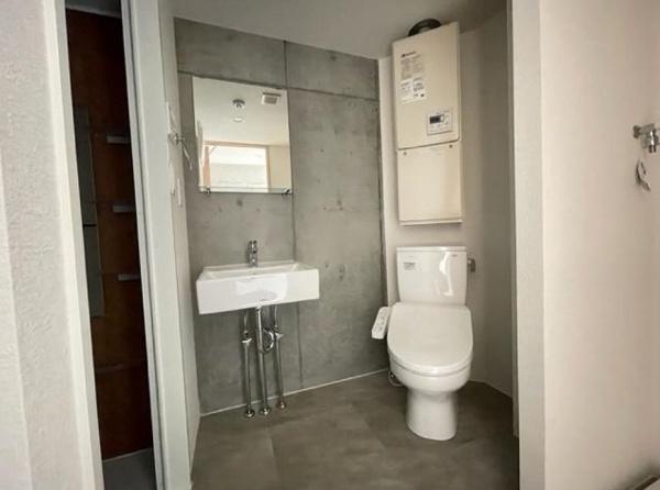 SPHEREYOYOGIUEHARAHILLTOP