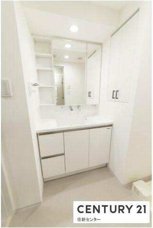 プラウドフラット渋谷富ヶ谷