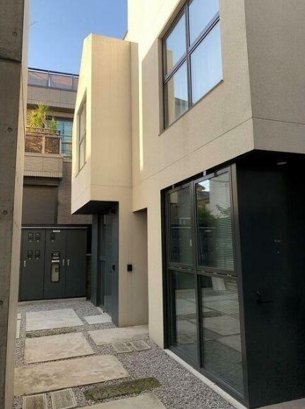 FAREウエハラコマチ