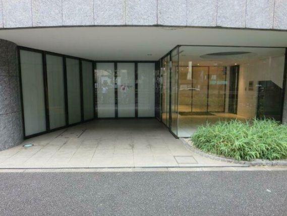 ラヴォーグ南青山