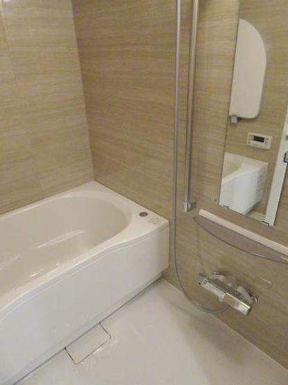 ラヴォーグ南青山