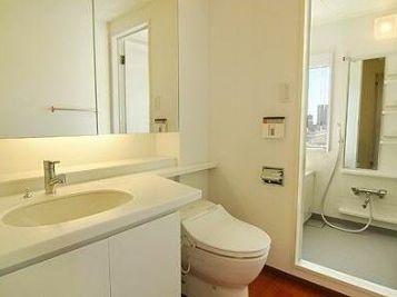 キャビンアリーナ南青山