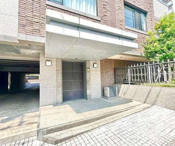 アルティスコート南青山