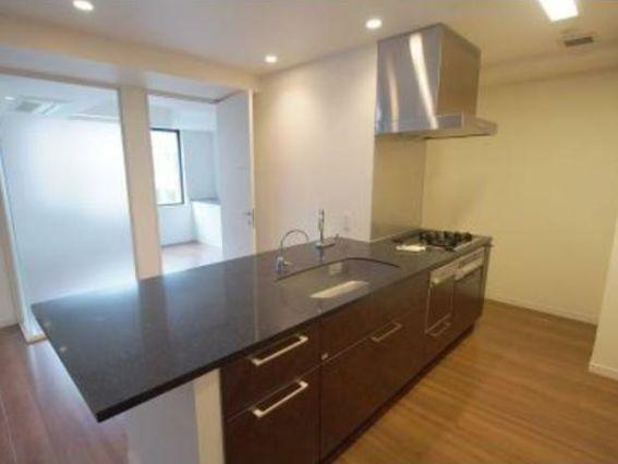 アルティスコート南青山