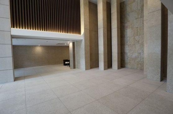 ミッドガーデン赤坂氷川